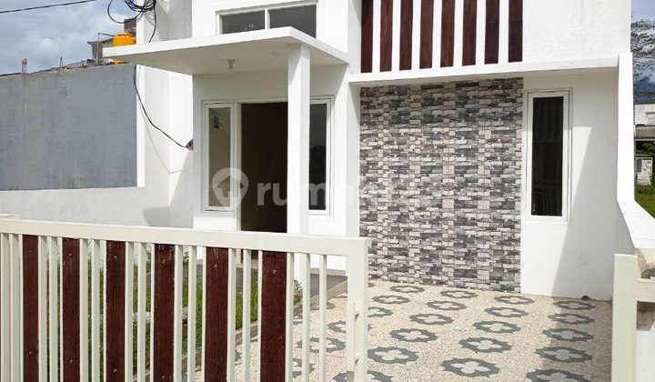 Rumah Minimalis Siap Huni Di Pelabuhan Kamal, Sukun Malang