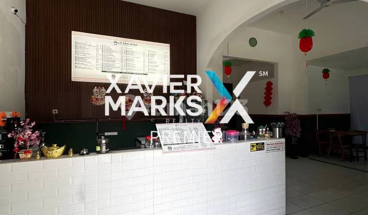 For Rent: Strategic Ex-Cafe Commercial House on Raya Tidar, Malang City For Rent: Strategic Ex-Cafe Commercial House on Raya Tidar, Malang City