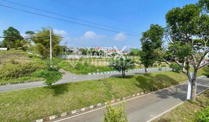 Dijual Rumah Tinggal dan Usaha di Boulevard Villa Gunung Buring Malang 2