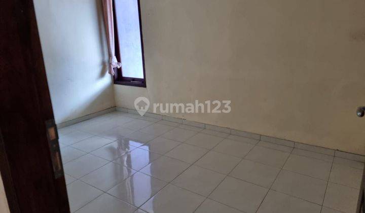 Dijual Rumah Terawat di Sulfat Kota Malang Lingkungan Nyaman  2