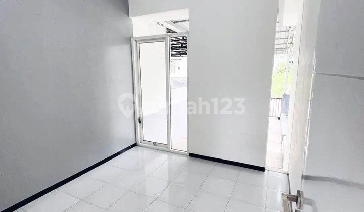 Rumah Terawat Siap Huni Di Araya Pakis Kota Malang 2