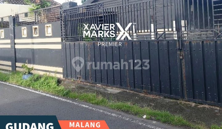 Below Market Price Warehouse at Simpang Ranugrati Selatan Malang Below Market Price Warehouse at Simpang Ranugrati Selatan Malang
