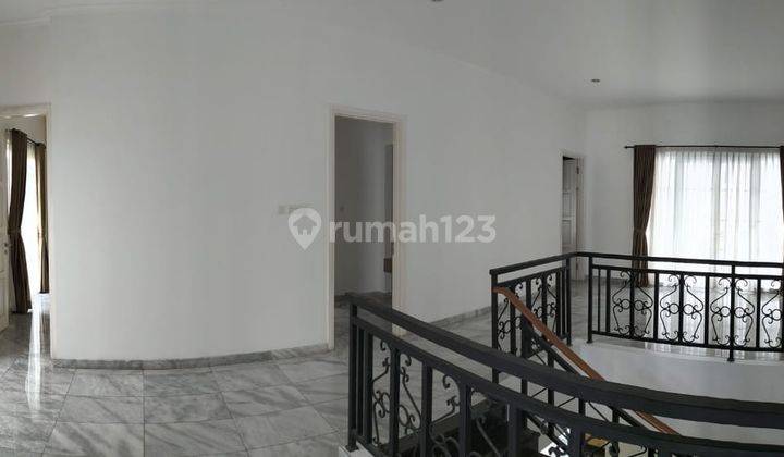 Rumah mewah posisi hook ada Spool di Sektor 7 Bintaro Jaya  3