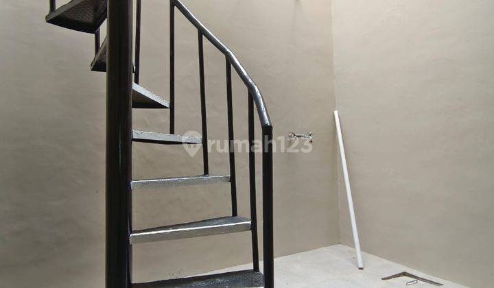 Rumah bagus rapih siap huni di Sektor 7 Bintaro Jaya  9