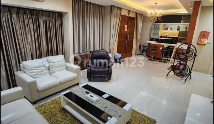 Dijual Rumah Golf Lake Renovasi Bagus SHM Dijual Rumah Golf Lake Renovasi Bagus SHM