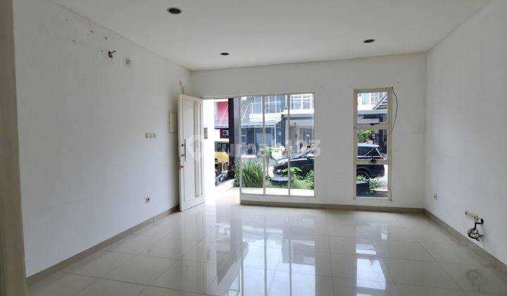 Disewakan Rumah Golf Lake Residence 8x15 Semi Furnished Ada Ac 1