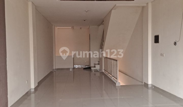 Disewakan Ruko Golf Lake Residence Hadap Jalan Raya