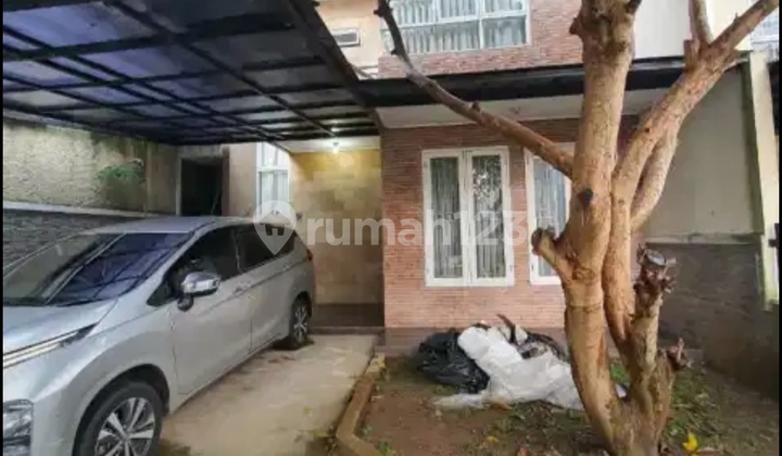 Ready-to-Live House Near Bintaro Jaya