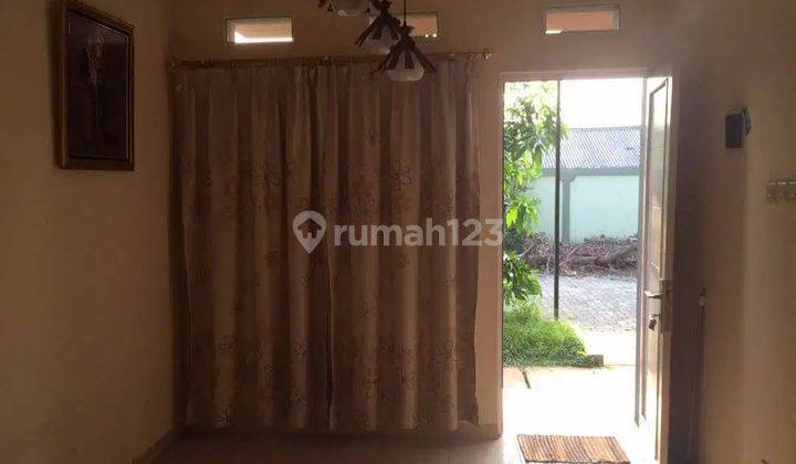 Rumah Dijual di Serua Ciputat 2