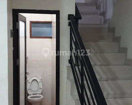 Rumah Disewakan di Ciledug Furnished 3