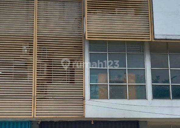 Ruko di Karang Tengah Dijual Cepat 4