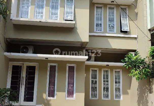 Rumah disewakan di Kav di Kav Deplu Kreo Larangan Tangerang 1