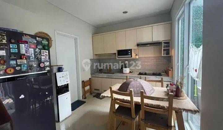 Rumah dijual full furnished di BSD city Tangerang  2