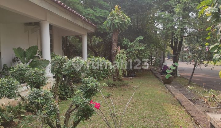 Rumah asri di Bintaro River Park Bintaro  2