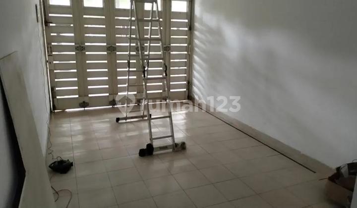 Ready-to-Occupy House in Alam Sutera Tangerang 2