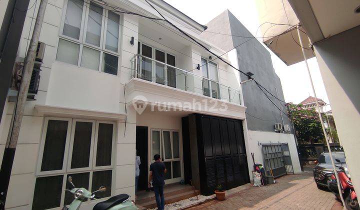 Rumah Furnished Di Kebon Jeruk Jakarta Barat 1