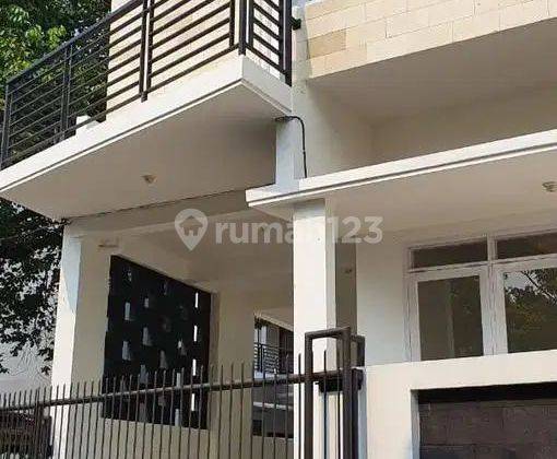 Rumah Siap Huni Di Dekat Joglo Jakarta Barat 1