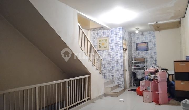 Ruko Golf Lake Cengkareng 4.5x15 - Strategic Location, Busy Area Near Main Road