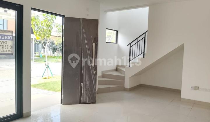 Rumah Hoek di PIK 2 - Cluster Favorit 11x12,5 Depan Clubhouse 2