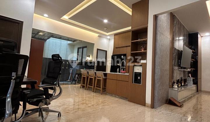 Dijual Rumah BSD Delatinos 17x20,5 Semi Furnish Ready Huni - Serpong 2