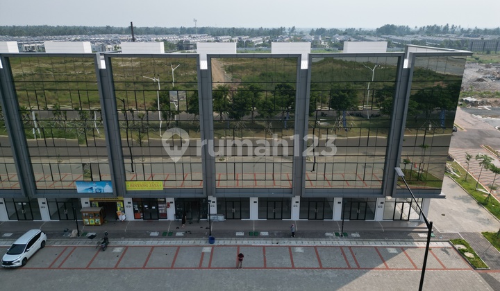 3 CONNECTED SHOPHOUSES Asia Afrika Millennial Shophouses PIK 2 - Negotiable Price 3 CONNECTED SHOPHOUSES Asia Afrika Millennial Shophouses PIK 2 - Negotiable Price