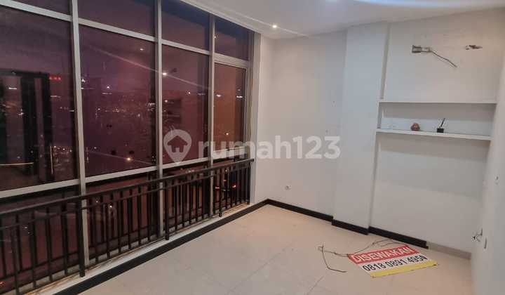 Shop House at Golf Island Pik Rgic 4.5X15 Negotiable - In front of Urban Farm Shop House at Golf Island Pik Rgic 4.5X15 Negotiable - In front of Urban Farm