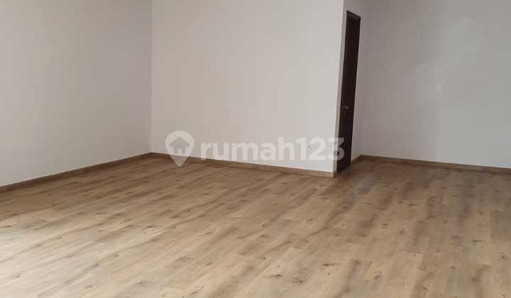 Rumah Golf Island Pik Cluster Serenade Lagoon 12x25 Hoek 4 BR 2