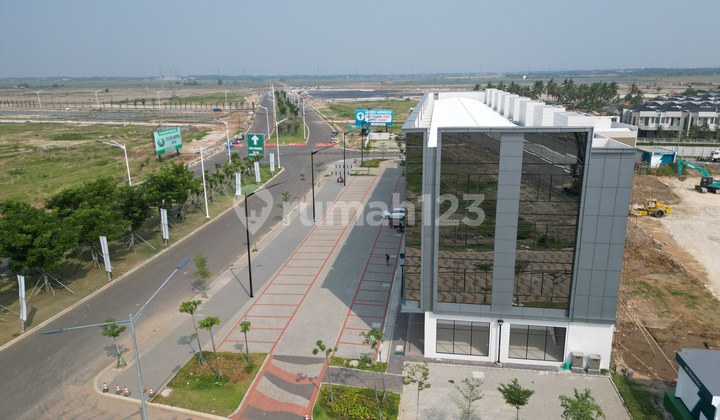 3 CONNECTED SHOPHOUSES Asia Afrika Millennial Shophouses PIK 2 - Negotiable Price 3 CONNECTED SHOPHOUSES Asia Afrika Millennial Shophouses PIK 2 - Negotiable Price