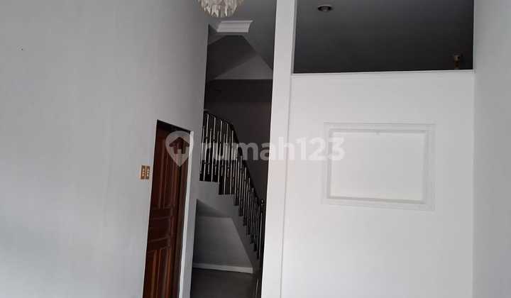 For Sale Rare - Pluit Barat House 10x20 Unit Ready 4 BR 2