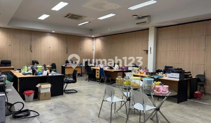 Gudang Industri 2.128 M² Sudah di Jebol + Office - Duta Indah Iconic Tangerang