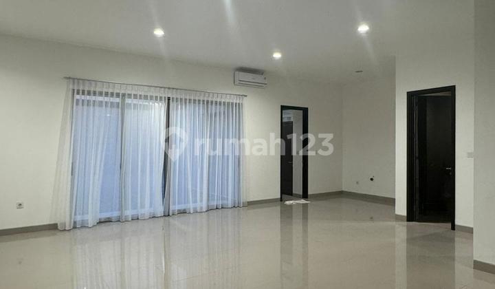 READY! Rumah 10x25 Cluster Premium PIK 2 - Pantai Bukit Villa 2