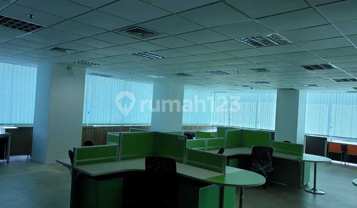 Rare Unit in PIK for Rent: Office Space at The Suites Tower - Low Zone 534m2