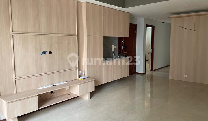 Dijual Apartemen Royal Mediterania Garden Residences 3+1 BR Semi Furnished Interior, Grogol Petamburan, Jakarta Barat Dijual Apartemen Royal Mediterania Garden Residences 3+1 BR Semi Furnished Interior, Grogol Petamburan, Jakarta Barat
