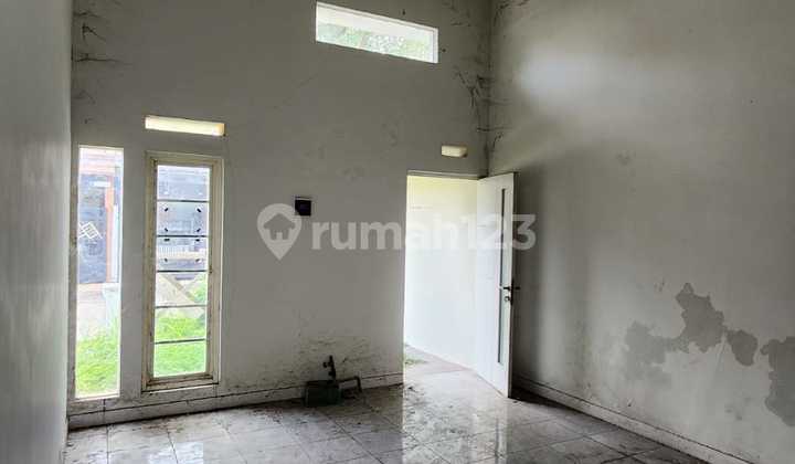 Rumah Valencia Puri Surya Jaya Dibawah Pasar 2