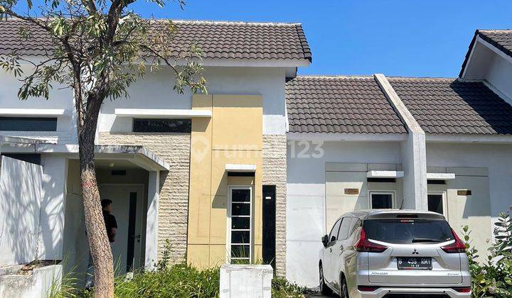 Rumah Puri Surya Jaya Cluster Valencia Dibawah Pasar 1