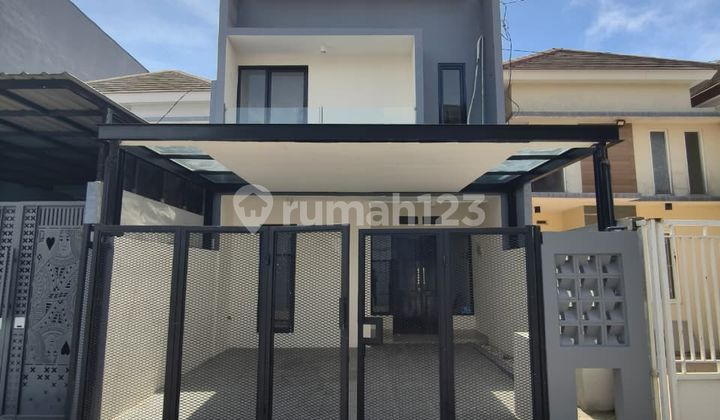 Rumah 2Lantai SHM Lokasi di Puri Surya Jaya Siap Huni