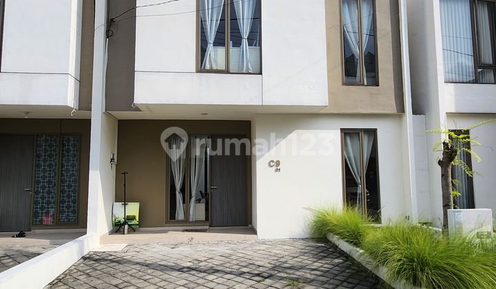 Rumah The Juanda Selangkah dari Bandara Juanda 2