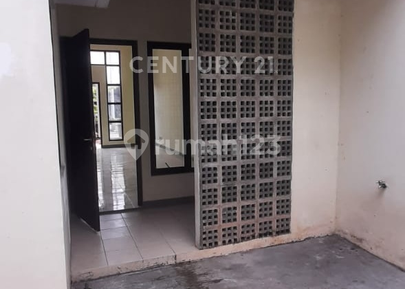 For Sale Quick Move-In Ready & Strategically Located in Beautiful Cluster Harapan Indah 2