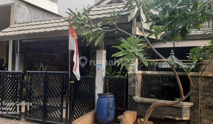 Rumah Hoek Lokasi Strategis Di Komplek Dekat Mall Besar Bekasi 2