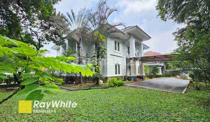 Rumah di Kebayoran Baru, Jakarta Selatan, di Hook, bisa Parkir 14 Mobil Rumah di Kebayoran Baru, Jakarta Selatan, di Hook, bisa Parkir 14 Mobil