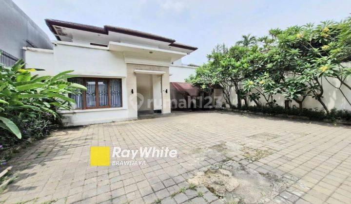 Rumah Mewah di Jalan Antasari, Jaksel, Zona Commercial,layak Huni 1