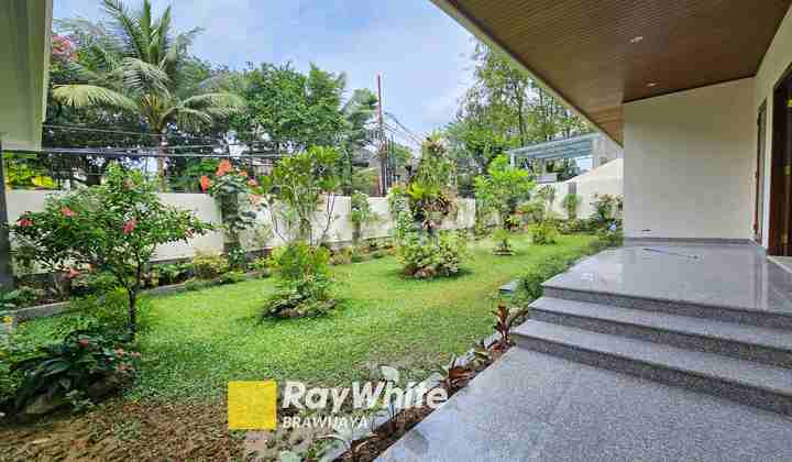 Newly Renovated House in Lebak Bulus Complex, Move-in Ready, 5 Minutes to Lebak Bulus MRT 2