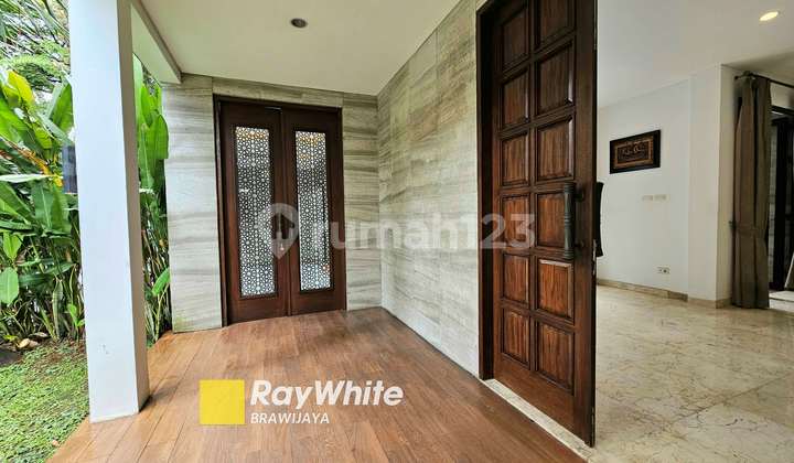 Townhouse di Kemang, Jakarta Selatan, Siap Huni, Bebas Banjir, Lokasi Tenang, Dekat Mal Kemang 2