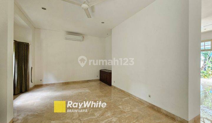 Rumah di Jalan Wijaya, Kebayoran Baru, Jaksel, 1,7 km ke MRT Blok M 2