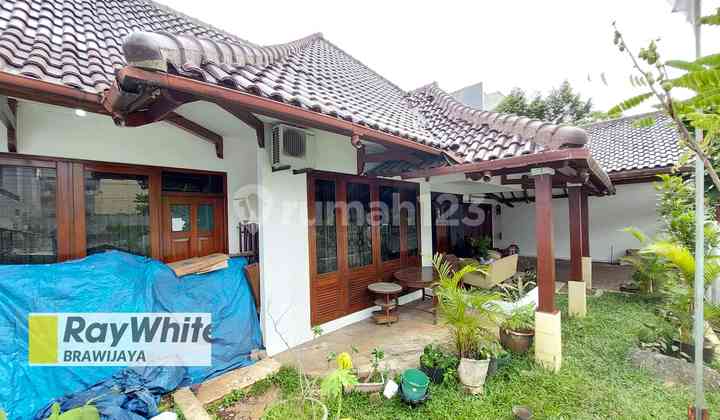 Rumah di Taman Cilandak, Cilandak, Jakarta Selatan, 1 km ke MRT Fatmaati