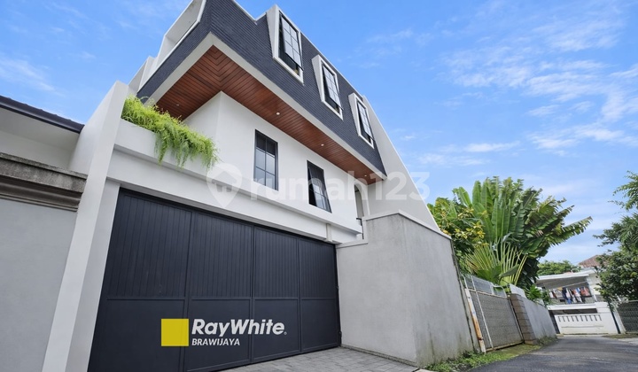 Rumah di Puri Mutiara, Cilandak, Jakarta Selatan, Siap Huni, Bebas Banjir, Dekat Akses Tol Jorr