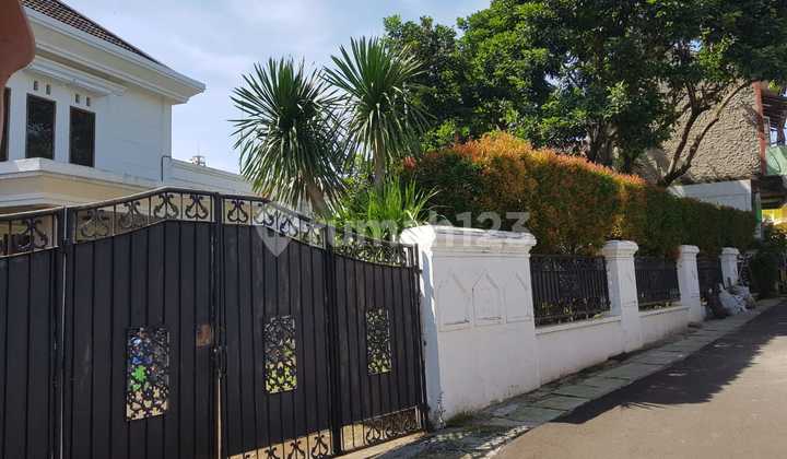 Rumah Dengan Tanah 1000 Meter Harga Murah Di Cinere  2