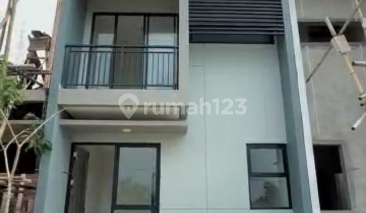 Rumah Dua Lantai Tanpa Dp Nempel Tol Dan Lebak Bulus