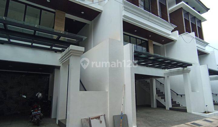 Rumah berkumpul nya sultan muda pondok labu cilandak 2