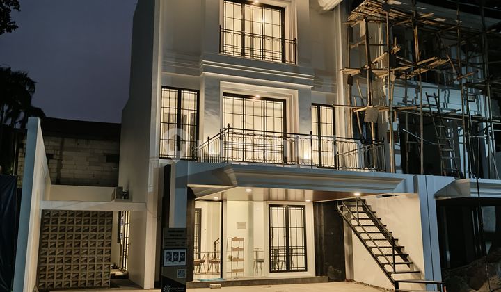 Rumah Cluster Termewah Real Nempel MRT dan Pondokindah 2